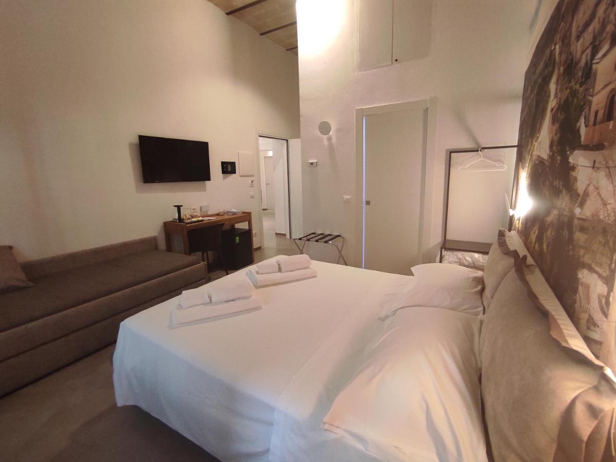 La Lupa Hotel มาเตรา ภายนอก รูปภาพ